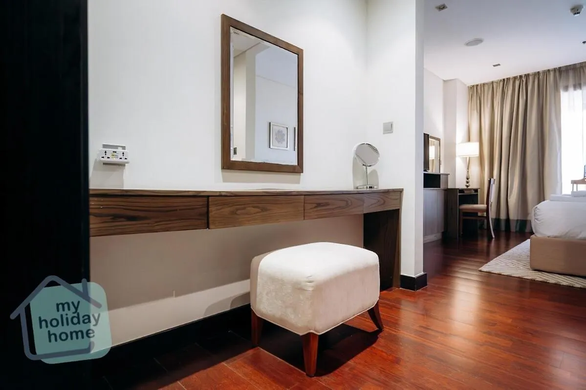 Steps To Beach - Resort Residence - Palm Jumeirah Dubai United Arab Emirates